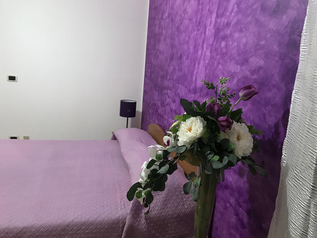 Bed and Breakfast Rosy And Roby Gasponi Экстерьер фото